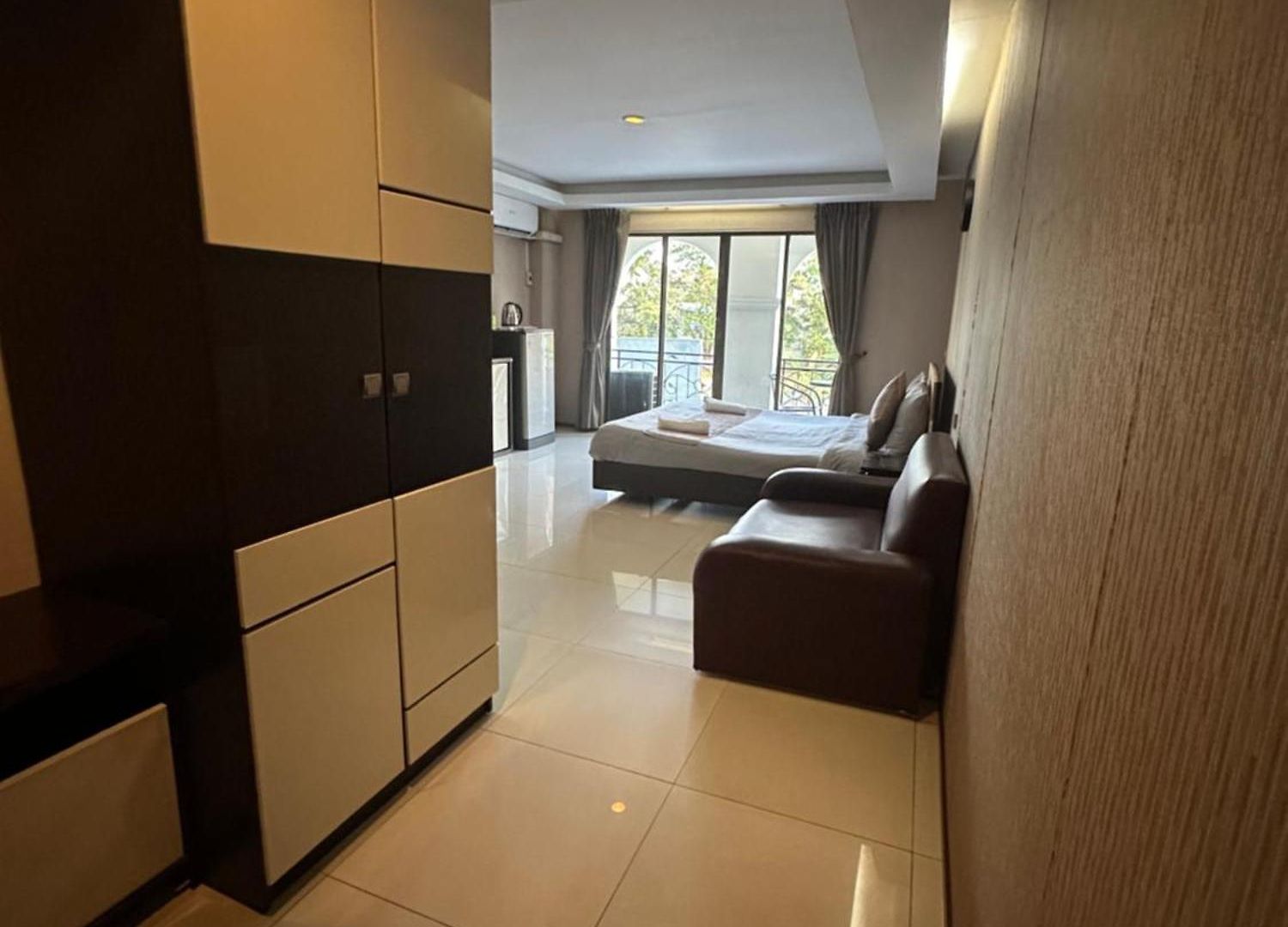 Siamese Serenity Stays-pattaya