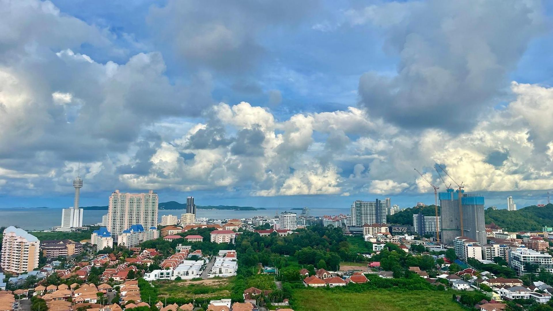 Supalai Sea View Luxury อพาร์ทเม้น *