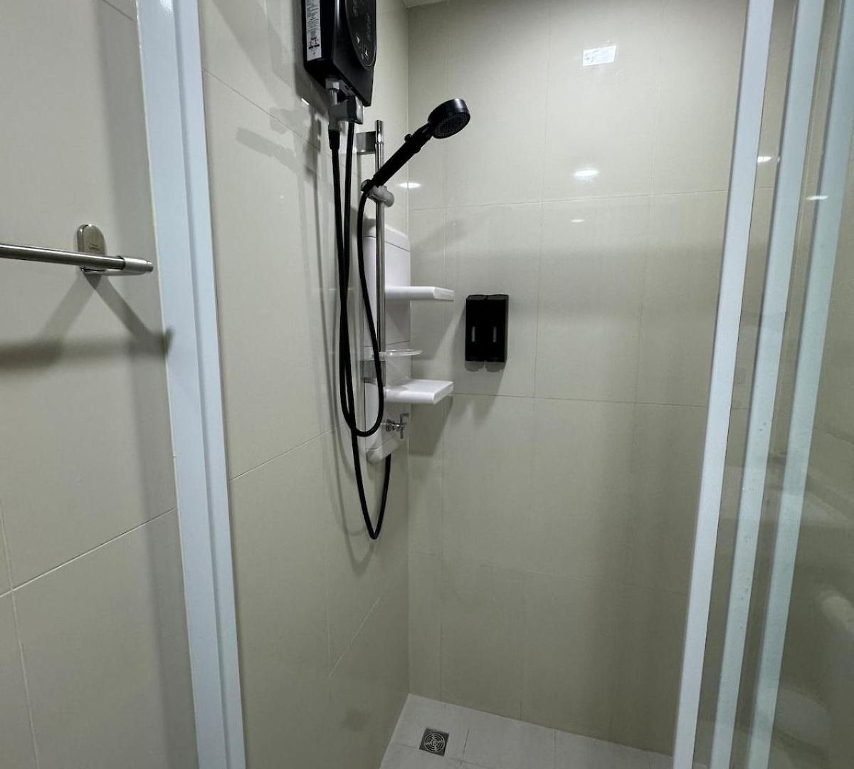 อพาร์ทเม้น Base Perfect Spot Seaview 23 Floor Pattaya