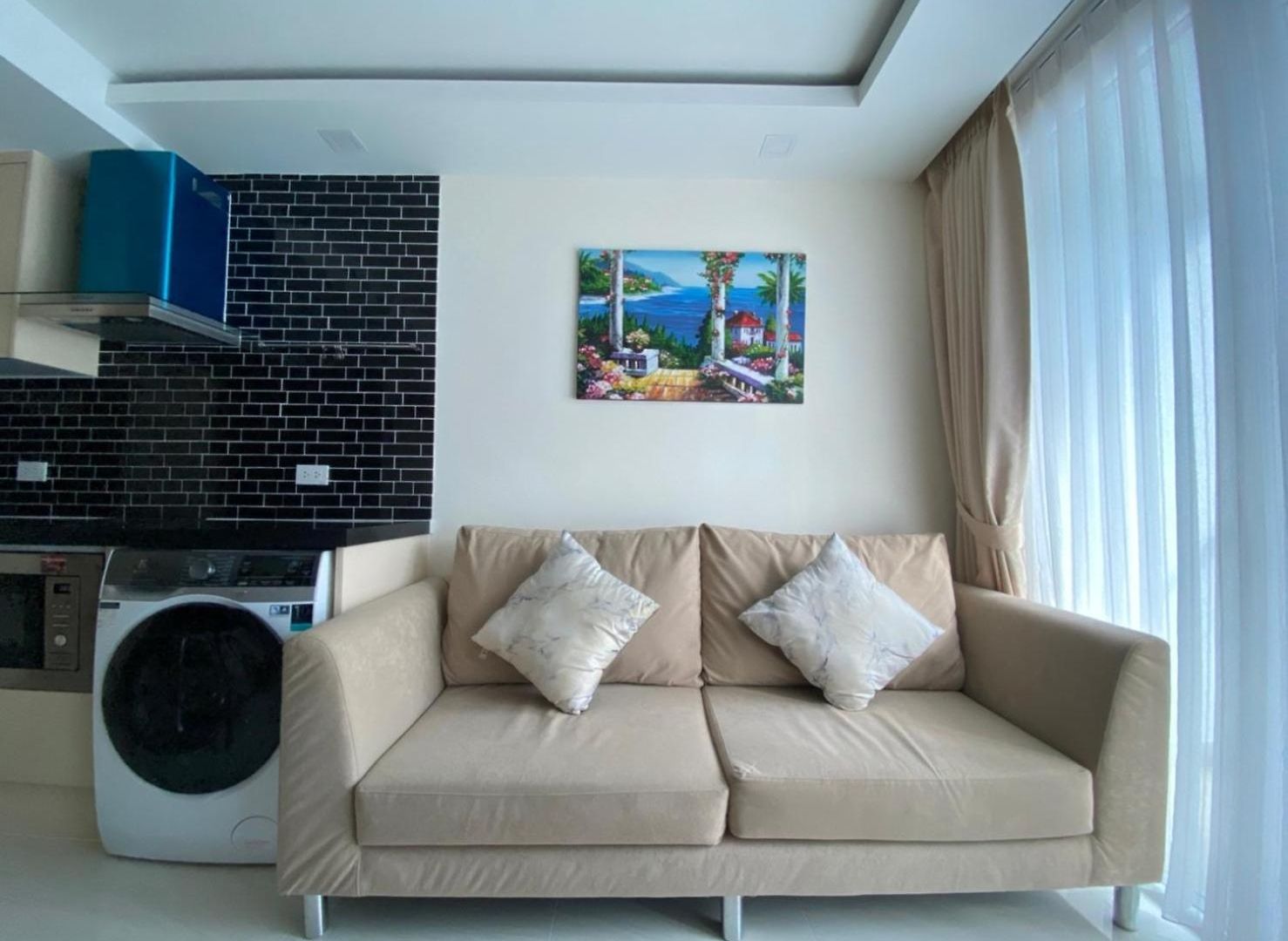 Grand Avenue X Monthstayz Thailand *