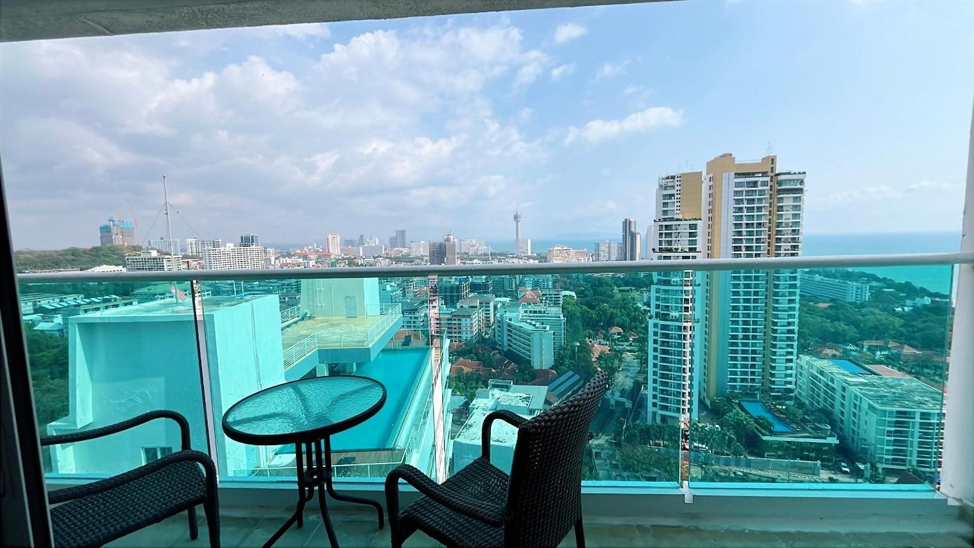 อพาร์ทเม้น Cosy View *
