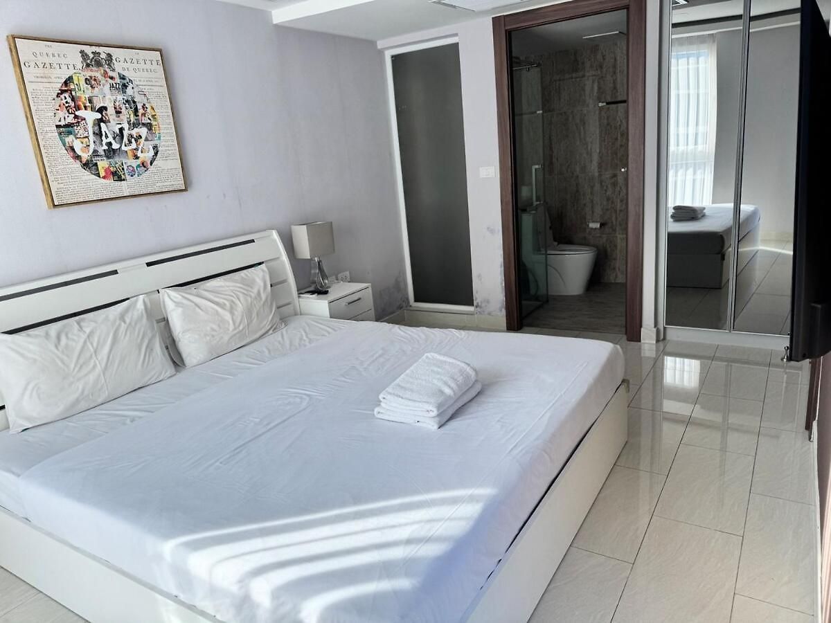 Grand Avenue 1br Pool View Smart Tv Wifi 6th Floor * Pattaya