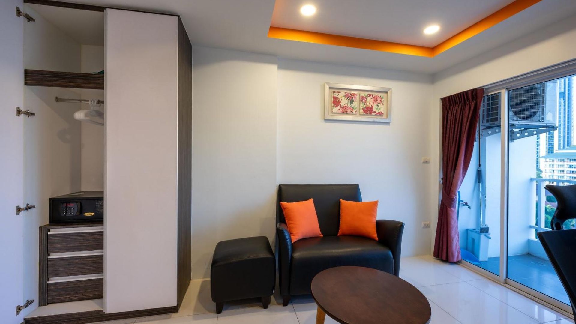 อพาร์ทเม้น New Nordic 5 By Apartwell Pattaya