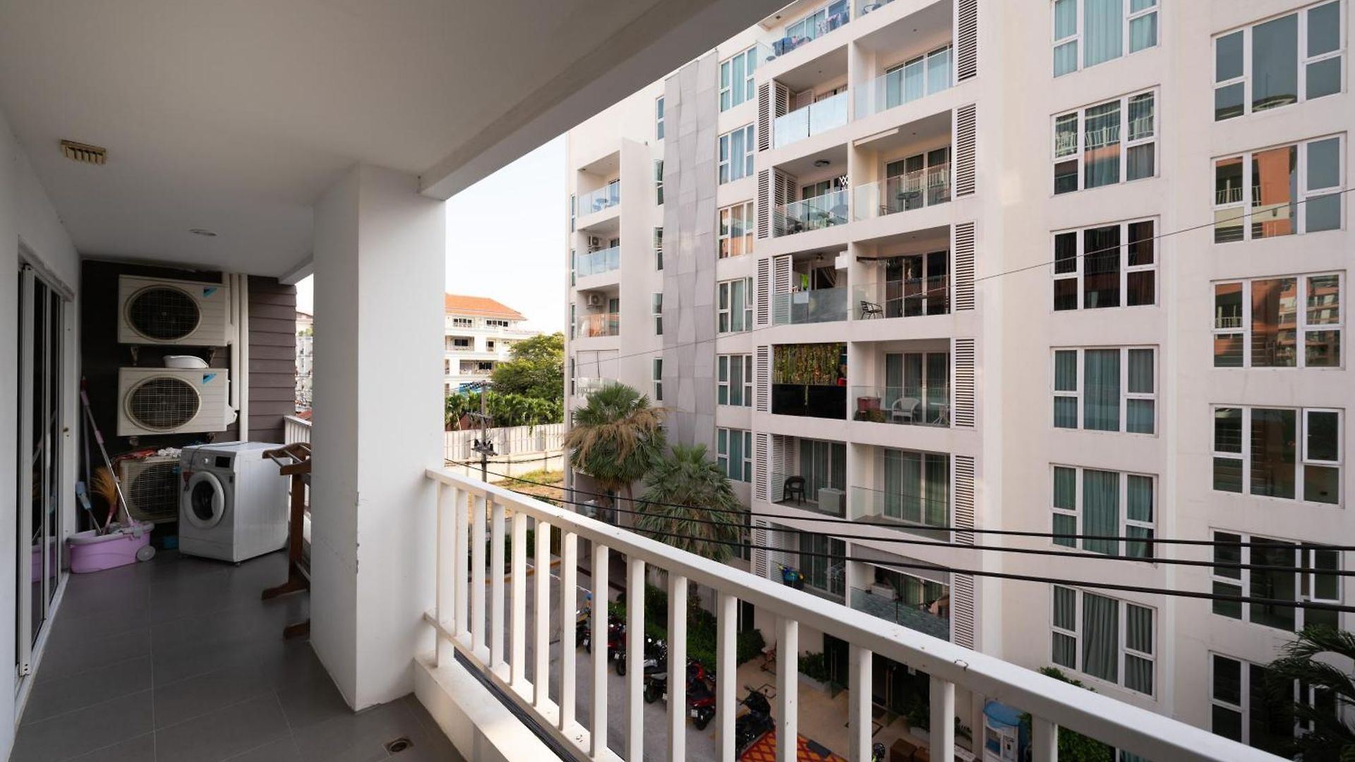 อพาร์ทเม้น New Nordic 5 By Apartwell Pattaya