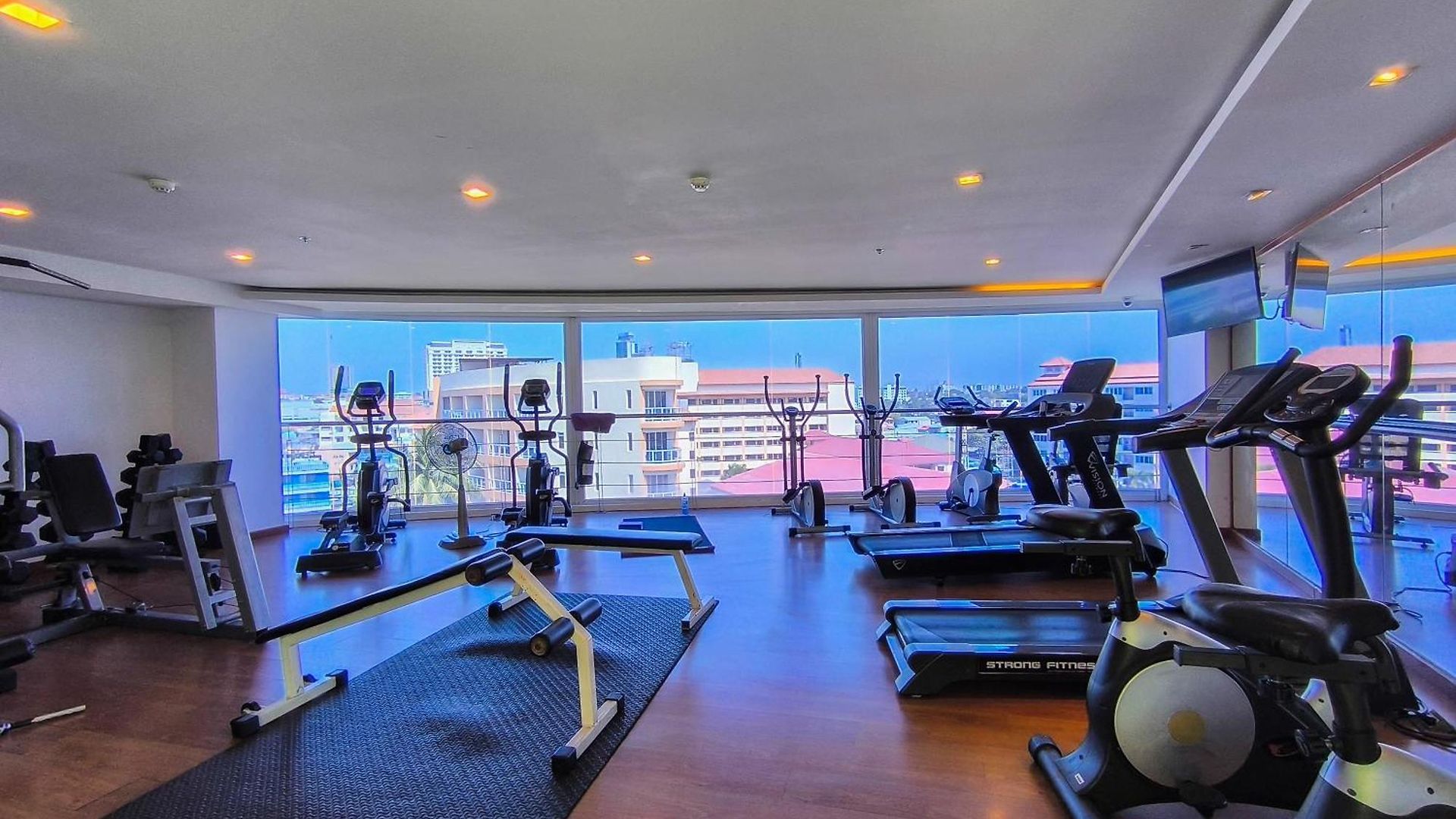โรงแรม Nova By Compass Hospitality Pattaya