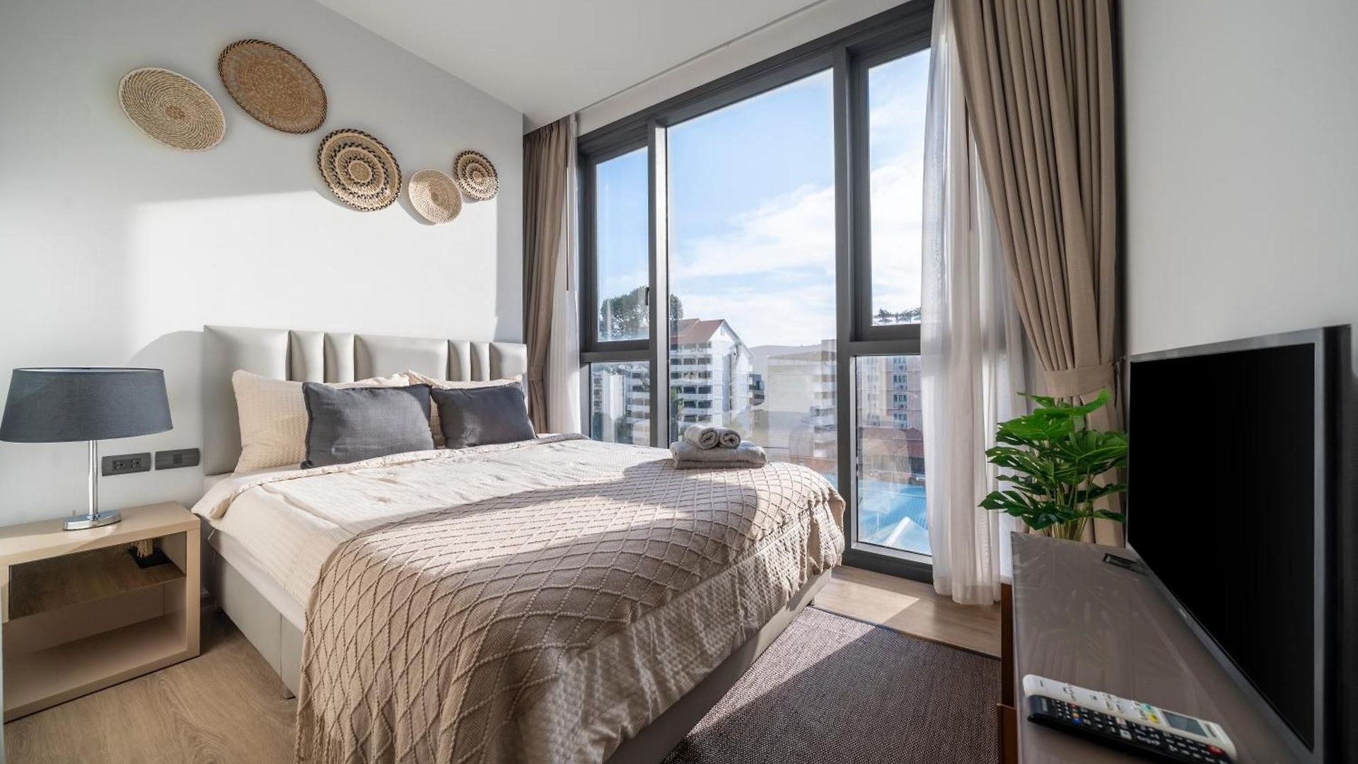 Vacaystation Edge โรงแรม 4*
