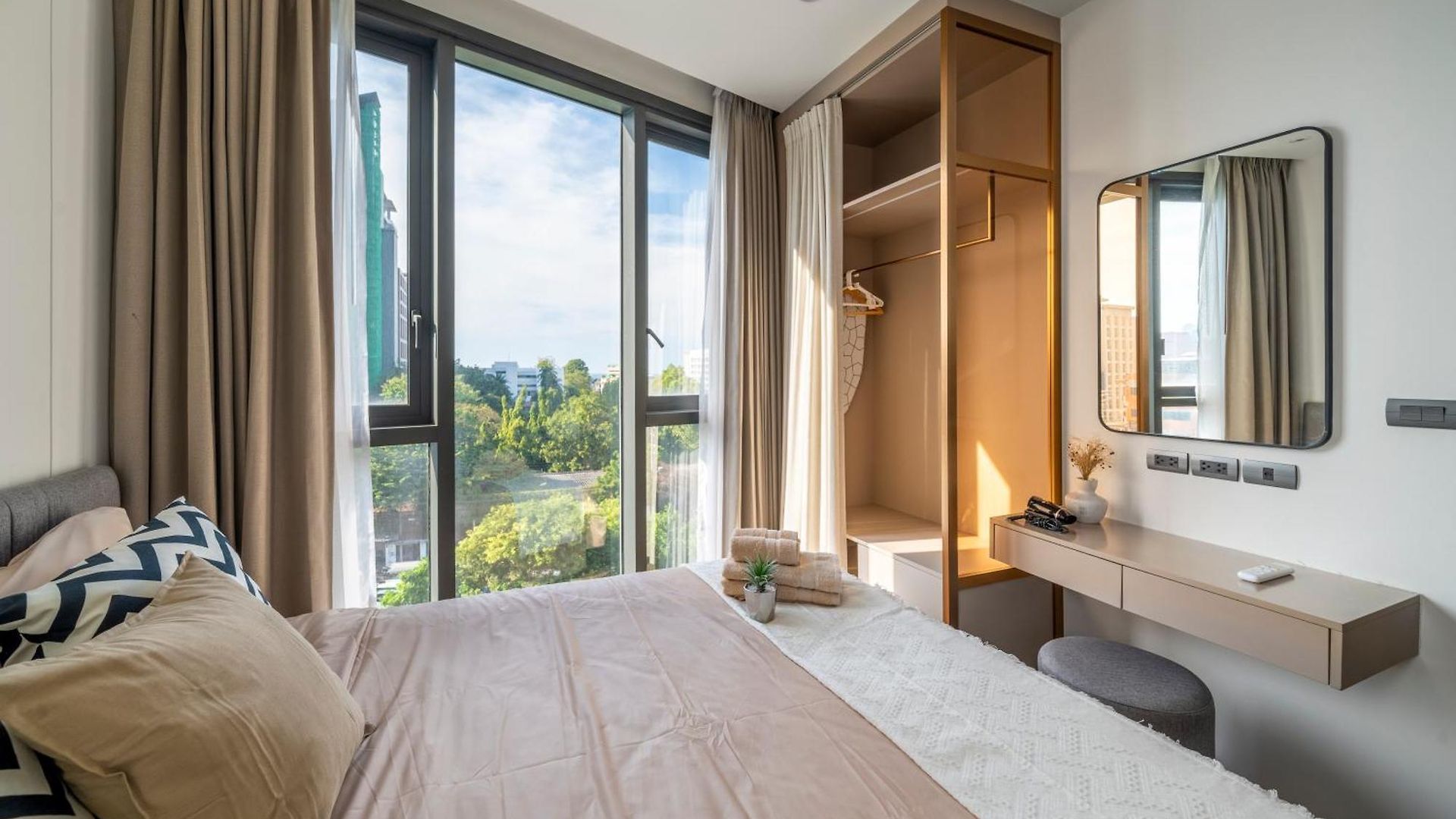Vacaystation Edge Pattaya