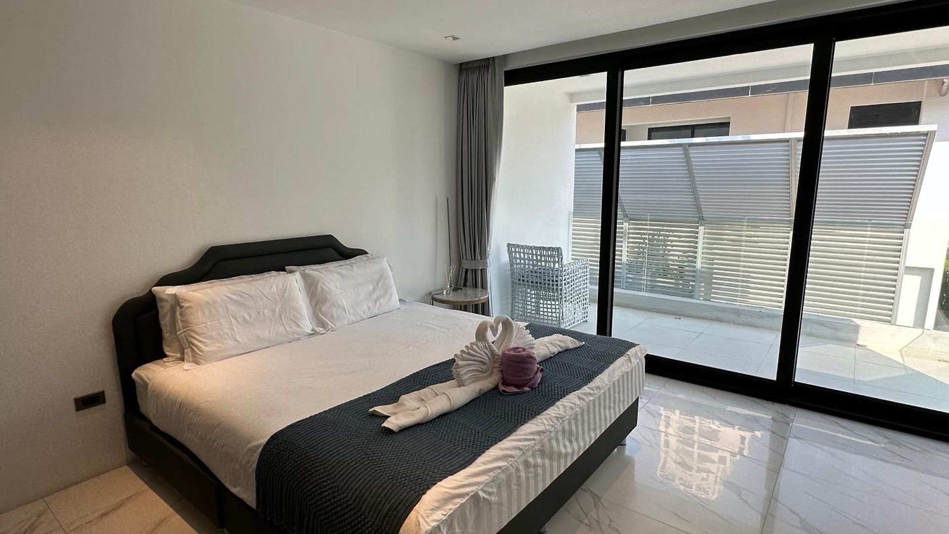 Near & Walk Street Luxury Villa *
