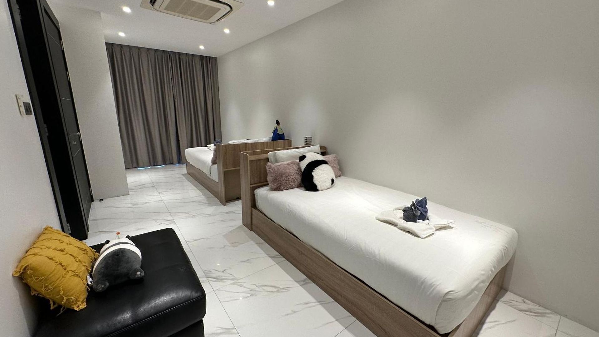 Near & Walk Street Luxury * Pattaya