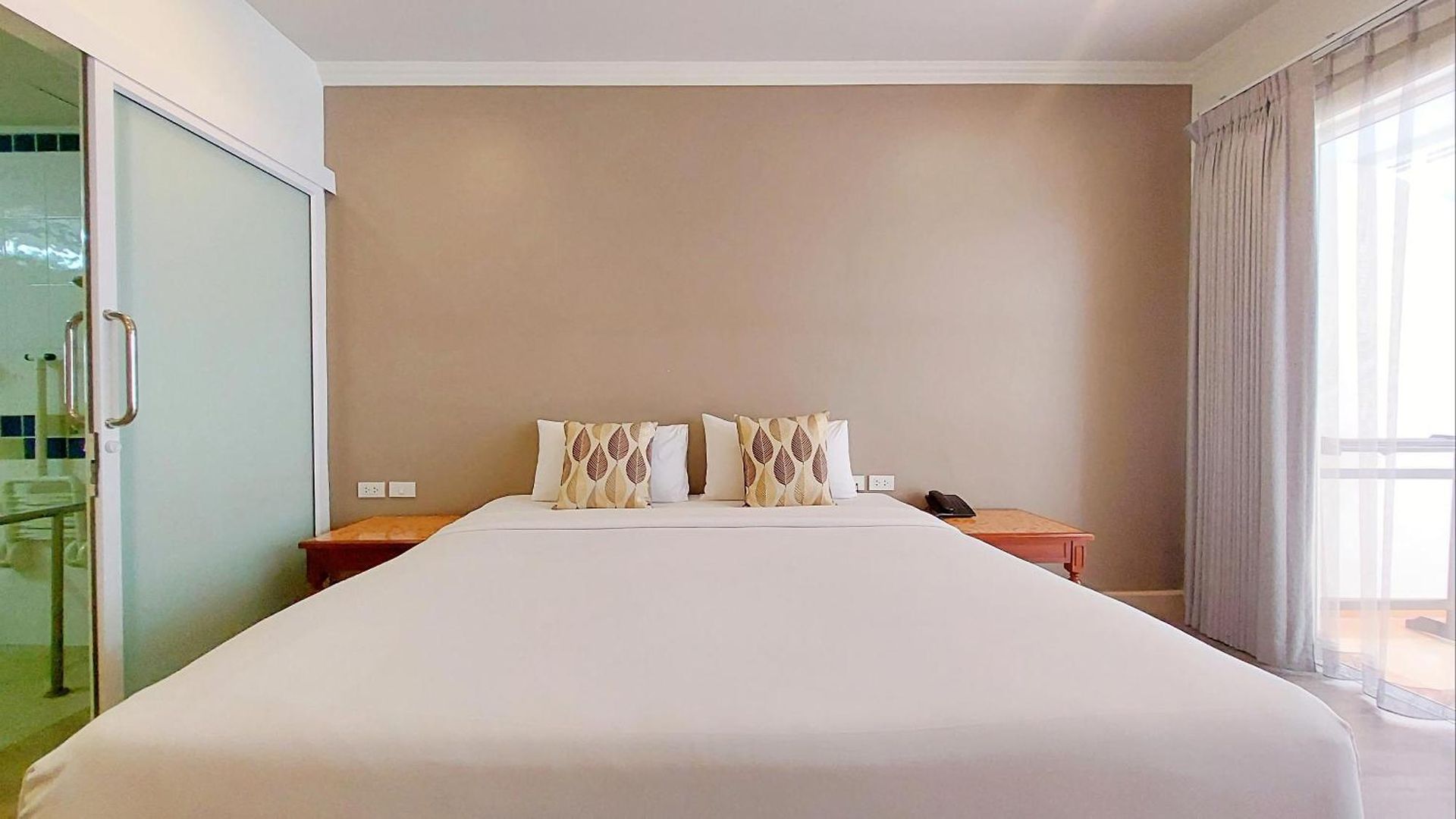 โรงแรม Sabai Sabana Pattaya