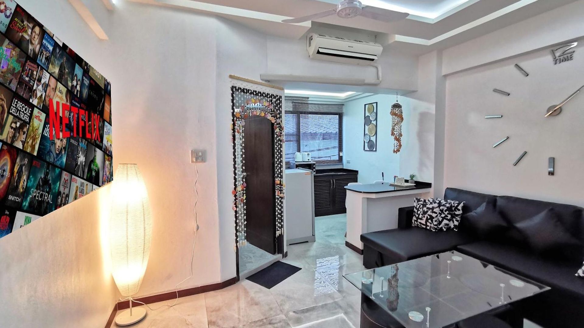 Hagone Condotel - Pool, Near & Steps To Weekend Market อพาร์ทเม้น Pattaya
