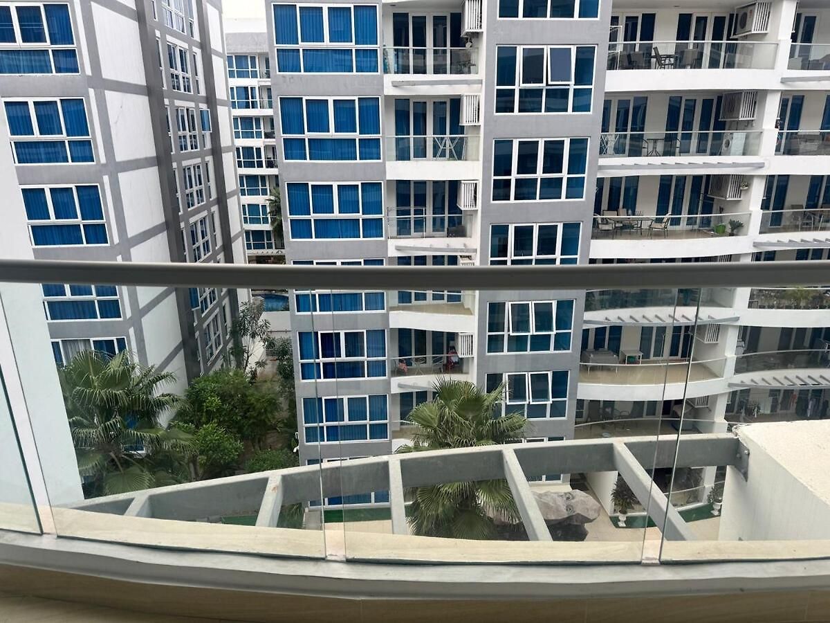 Grand Avenue 1br 6th Floor Pool View Smart Tv Wifi อพาร์ทเม้น Pattaya