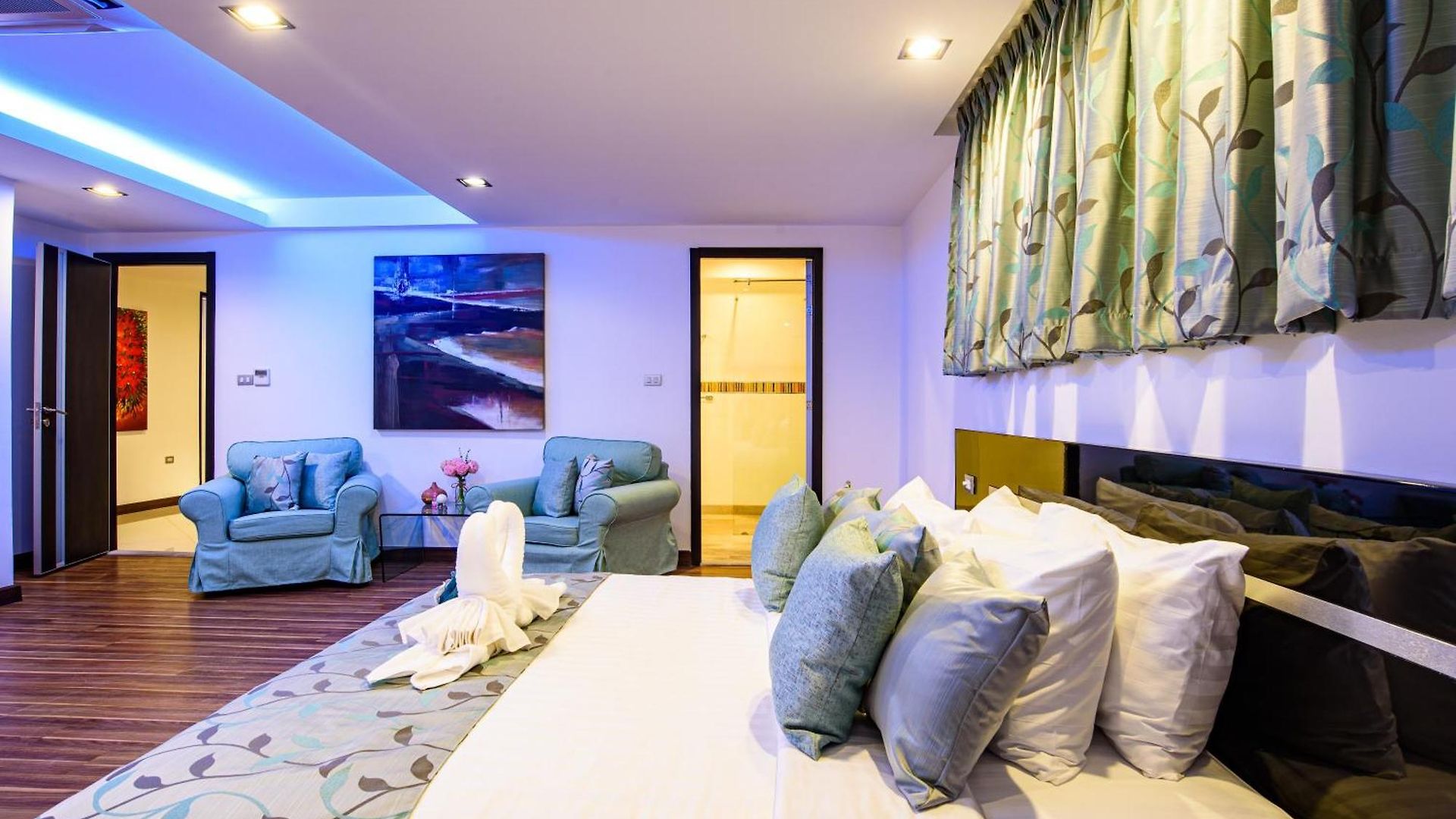 900m2 Near Walkstreet Luxury Pool * Pattaya