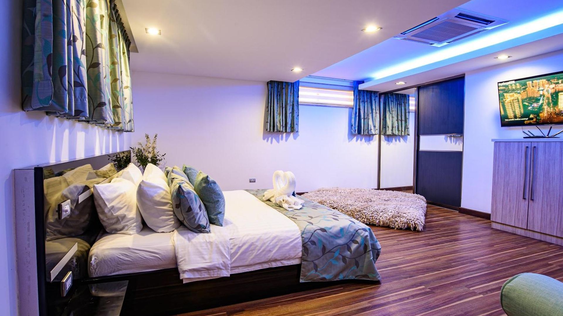 900m2 Near Walkstreet Luxury Pool * Pattaya