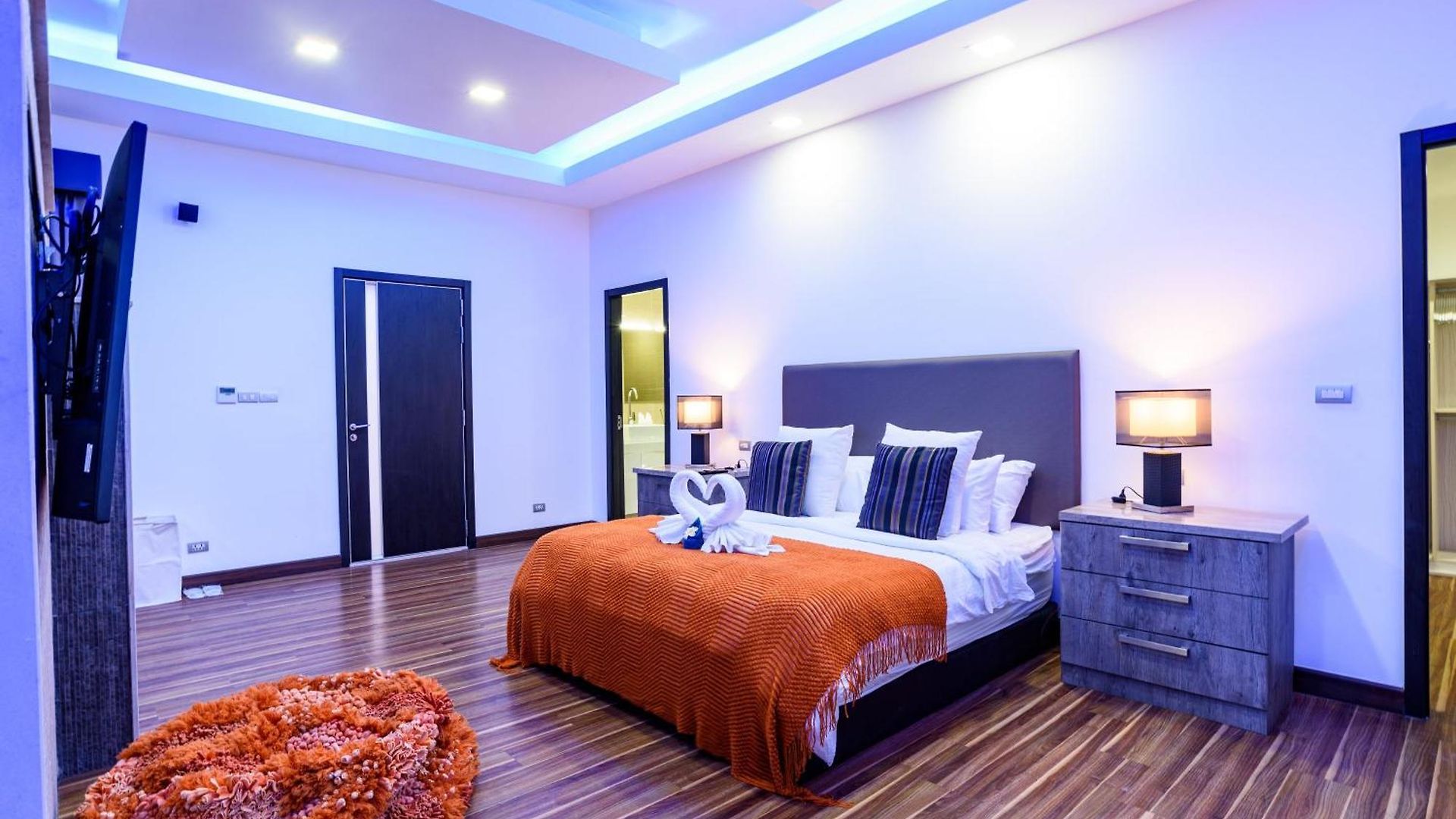 วิลล่า 900m2 Near Walkstreet Luxury Pool *