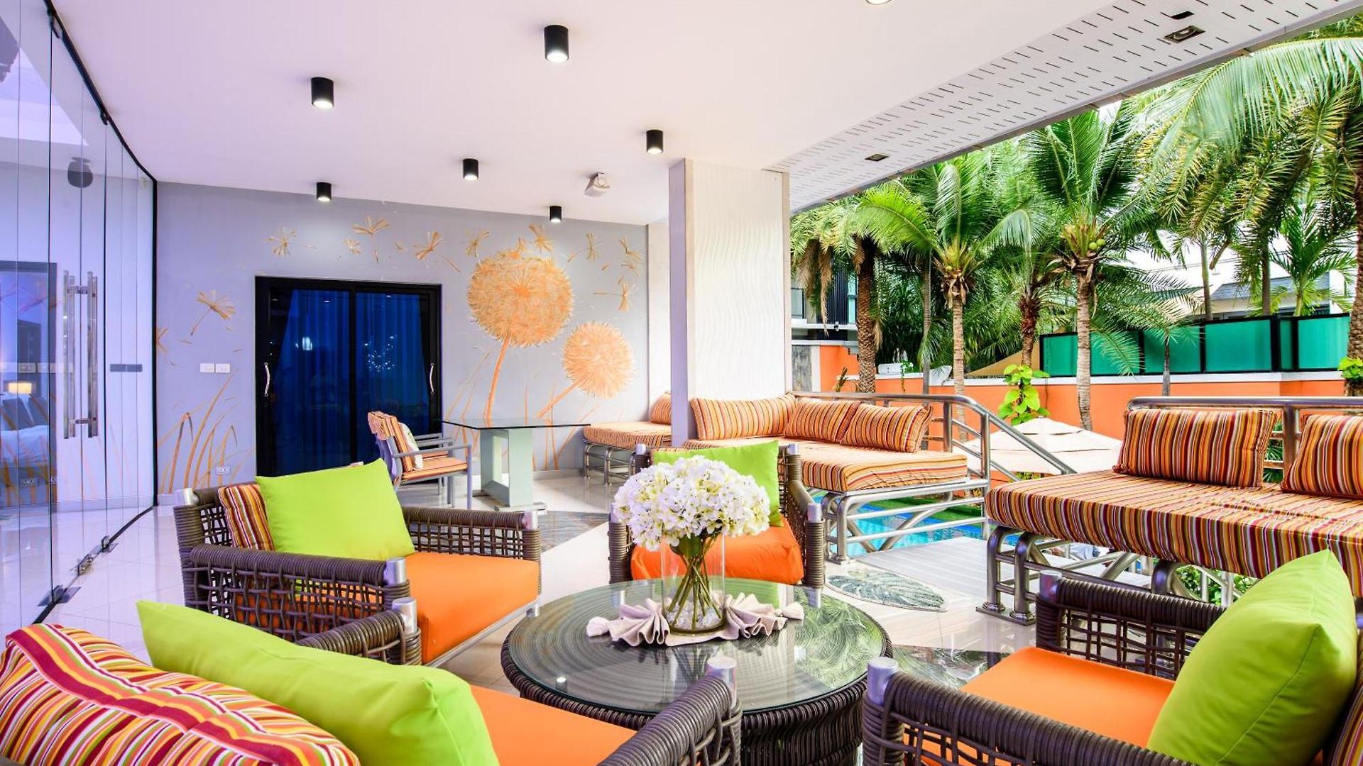 900m2 Near Walkstreet Luxury Pool วิลล่า Pattaya