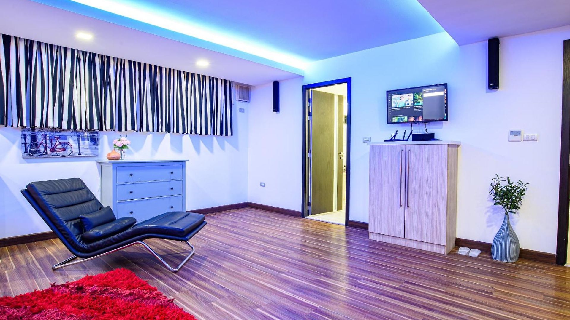 วิลล่า 900m2 Near Walkstreet Luxury Pool Pattaya