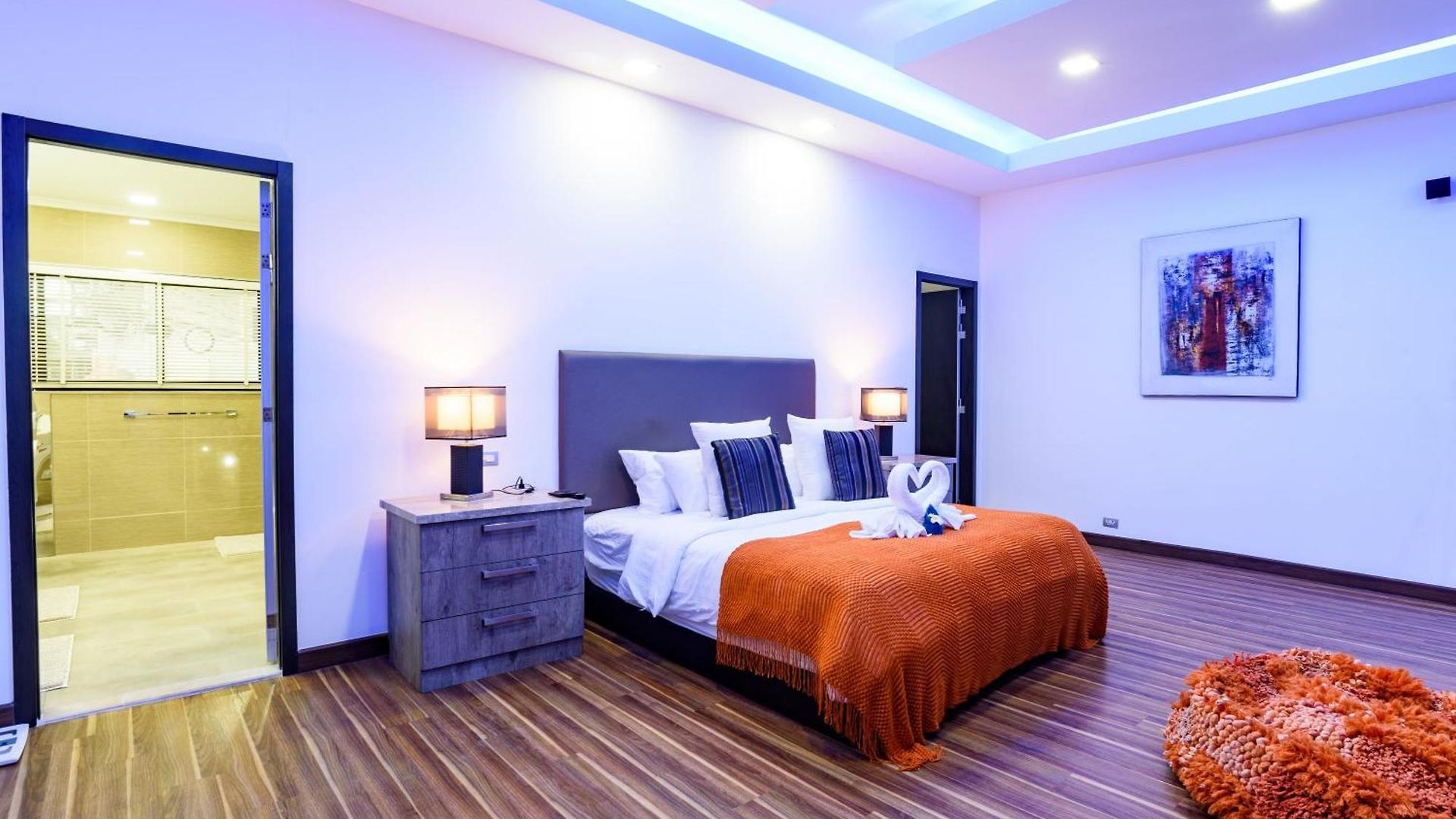 900m2 Near Walkstreet Luxury Pool