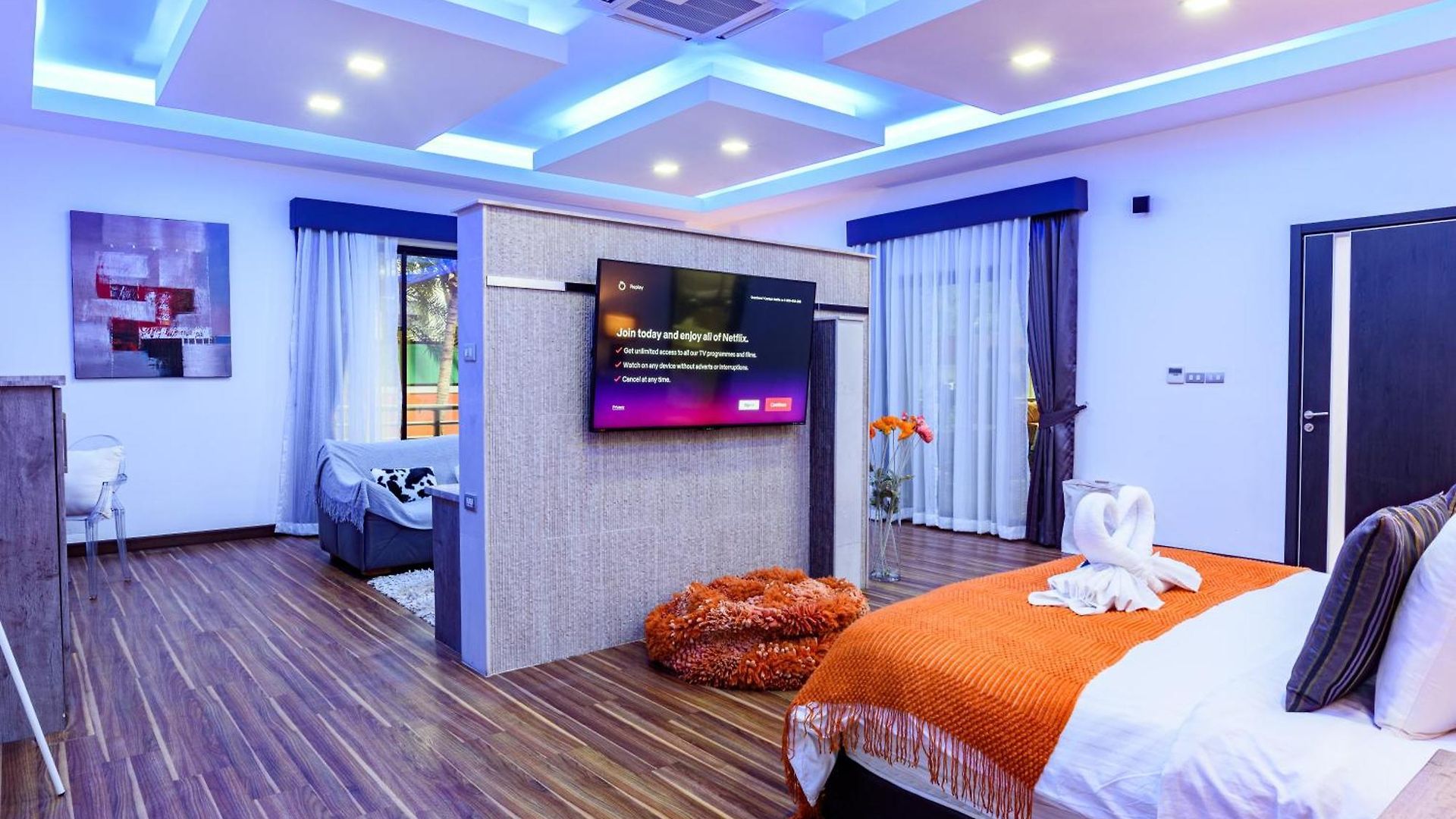 วิลล่า 900m2 Near Walkstreet Luxury Pool Pattaya