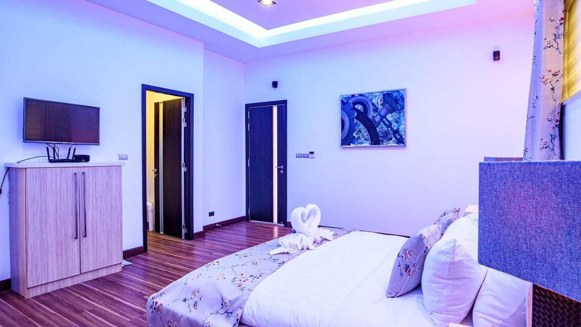 900m2 Near Walkstreet Luxury Pool วิลล่า Pattaya