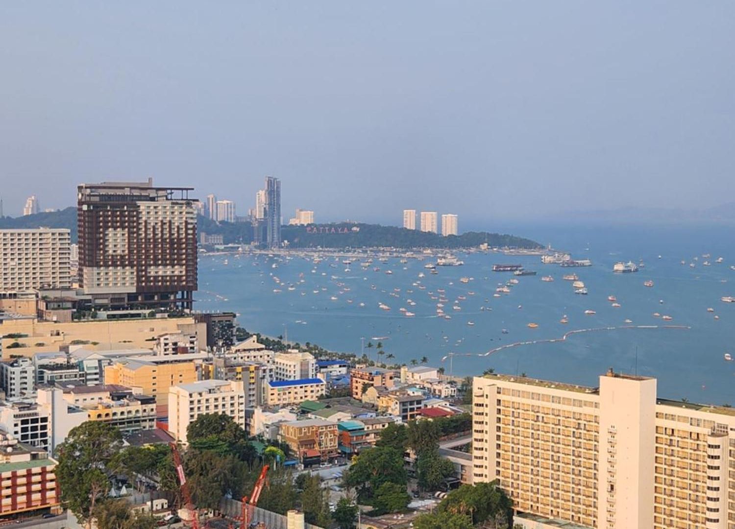 Apartment Centric Sea Pattaya中心海 Pattaya