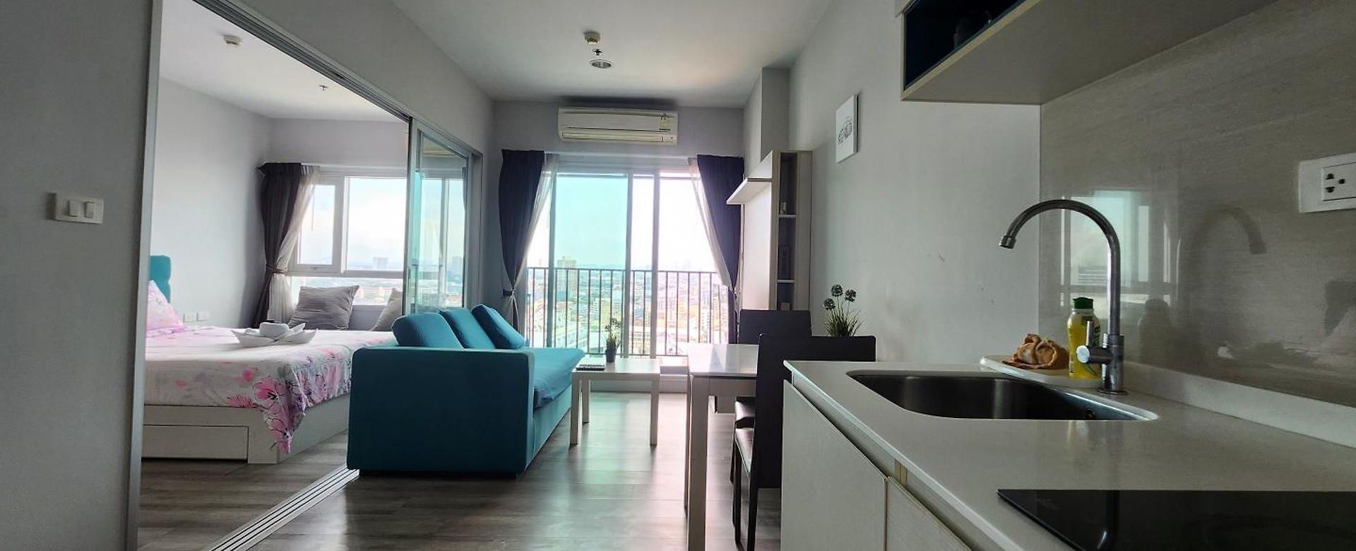 Apartment Centric Sea Pattaya中心海 *