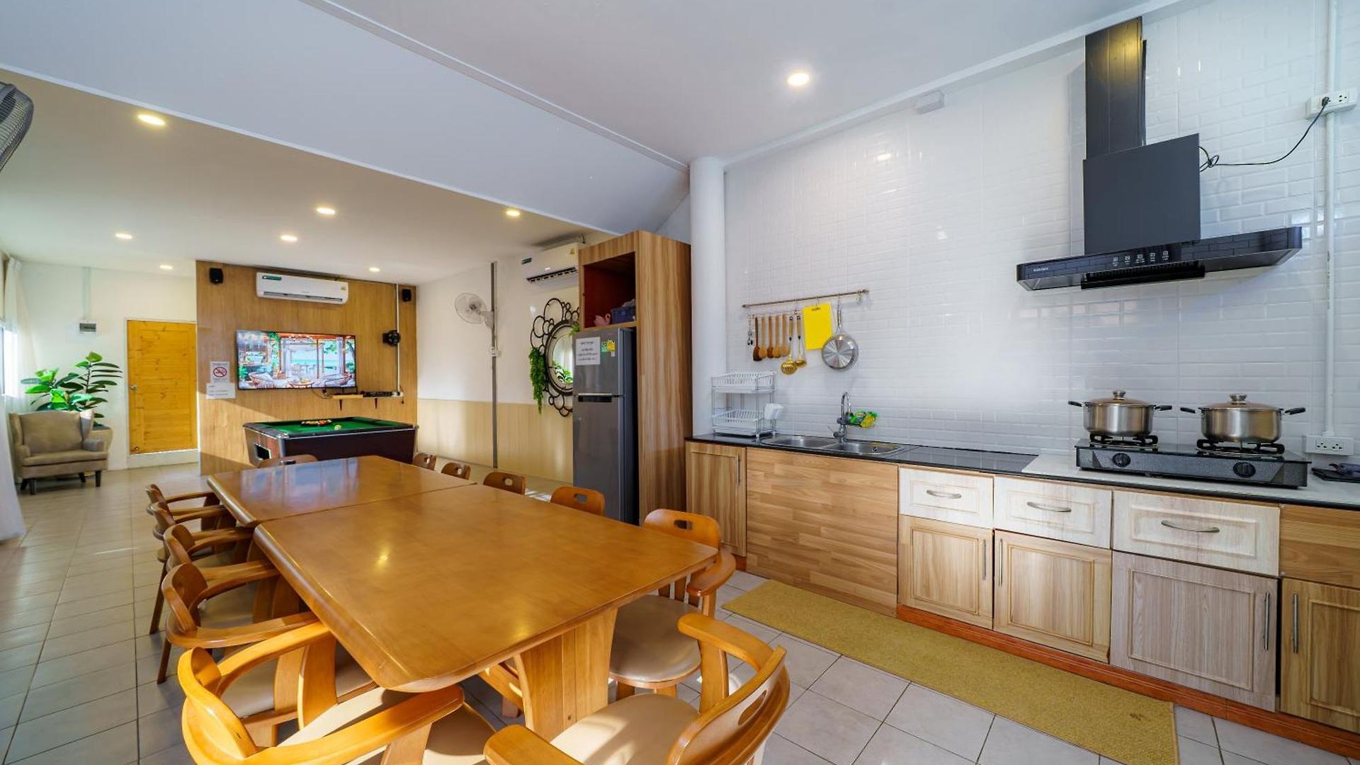 Cozy Gray Garden * Pattaya