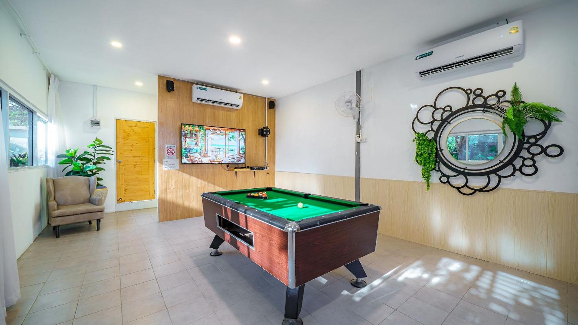 Cozy Gray Garden * Pattaya