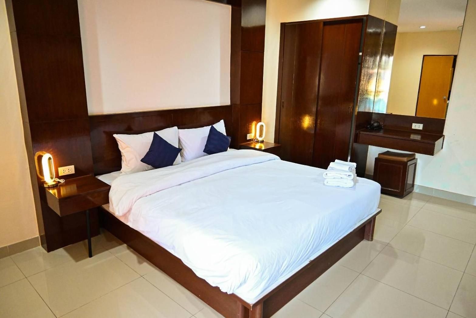 โรงแรม Royal Star