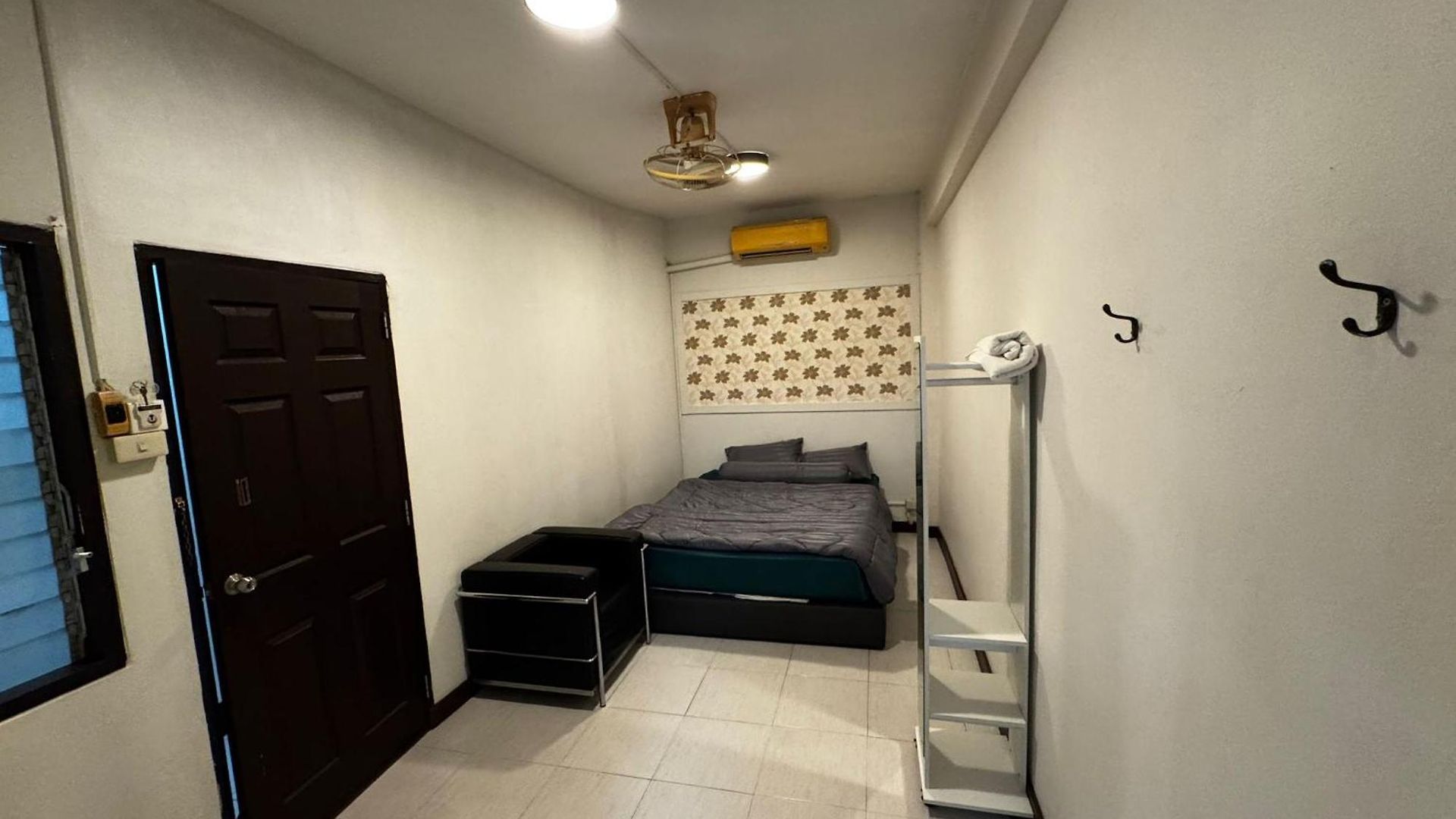 W33d Gallery บ้านพัก 3*