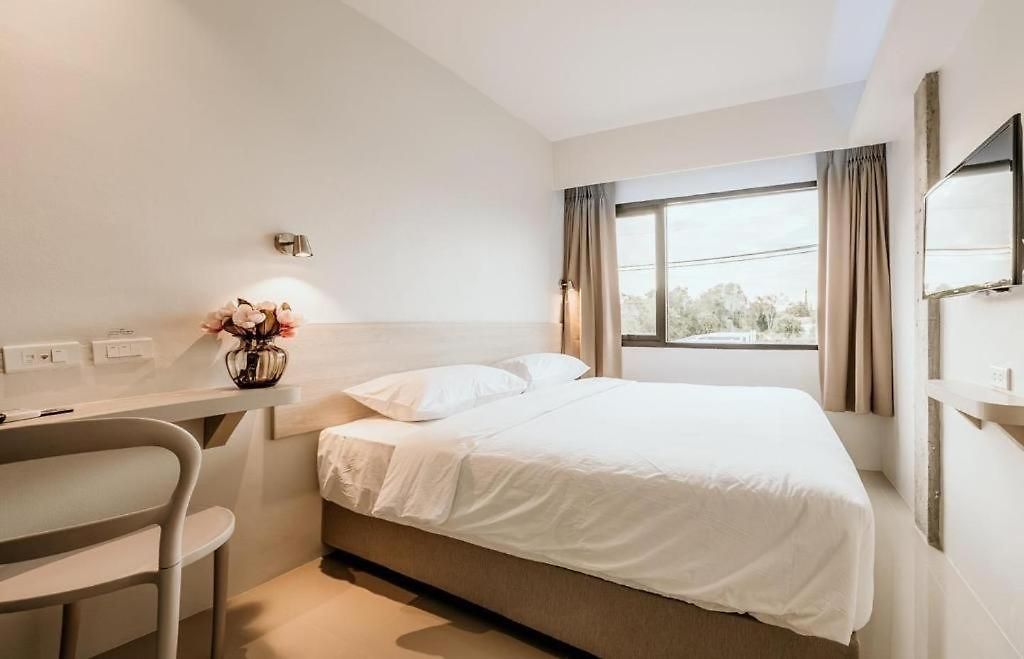 Prima House Pattaya. โรงแรม 4*