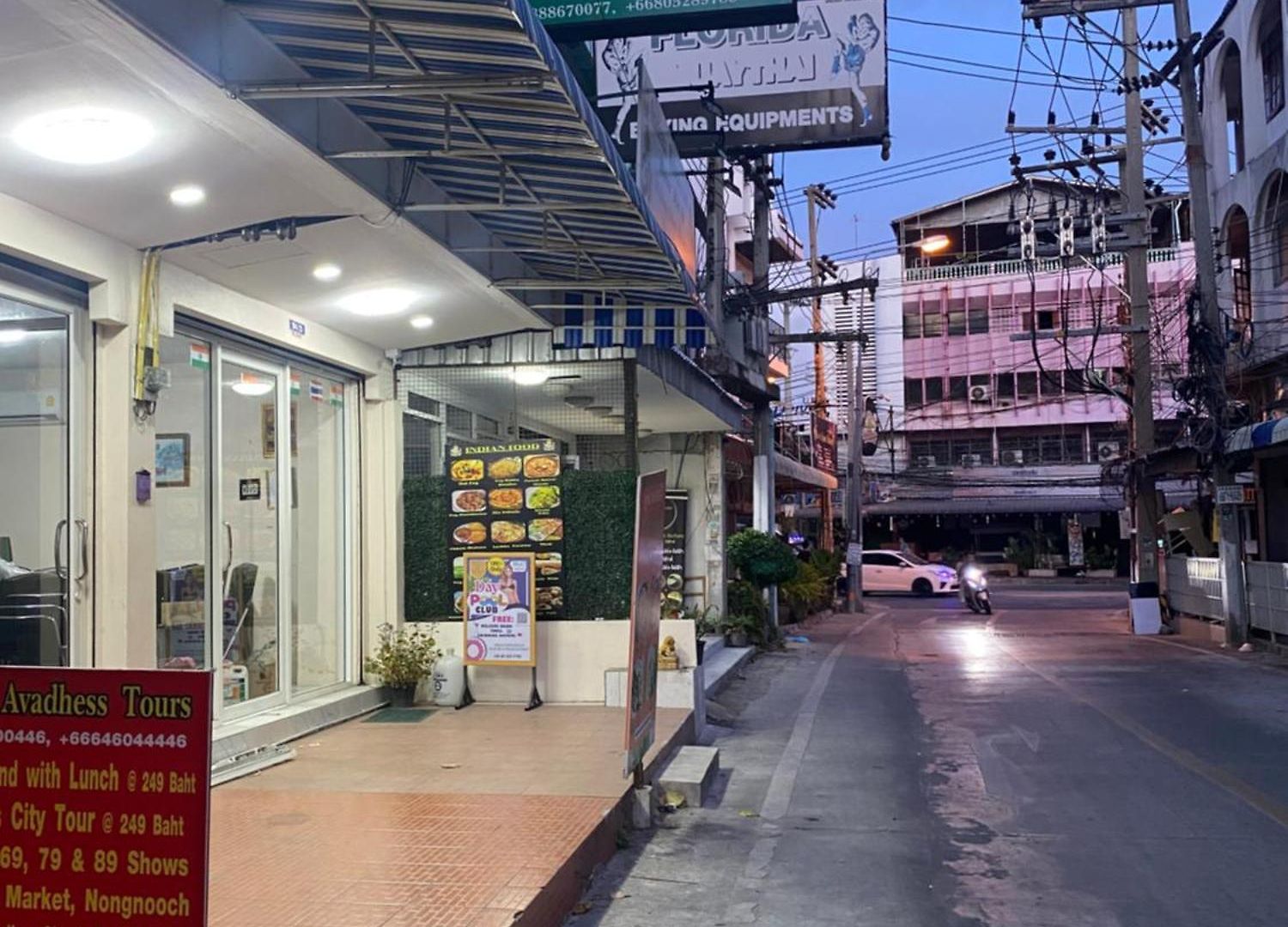 Walking Street By Goad Avadhess Hospitality 3* Pattaya