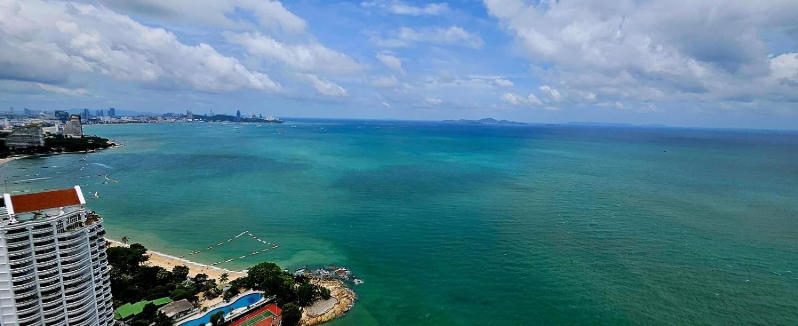อพาร์ทเม้น Panoramic Seaview Wongamatt *