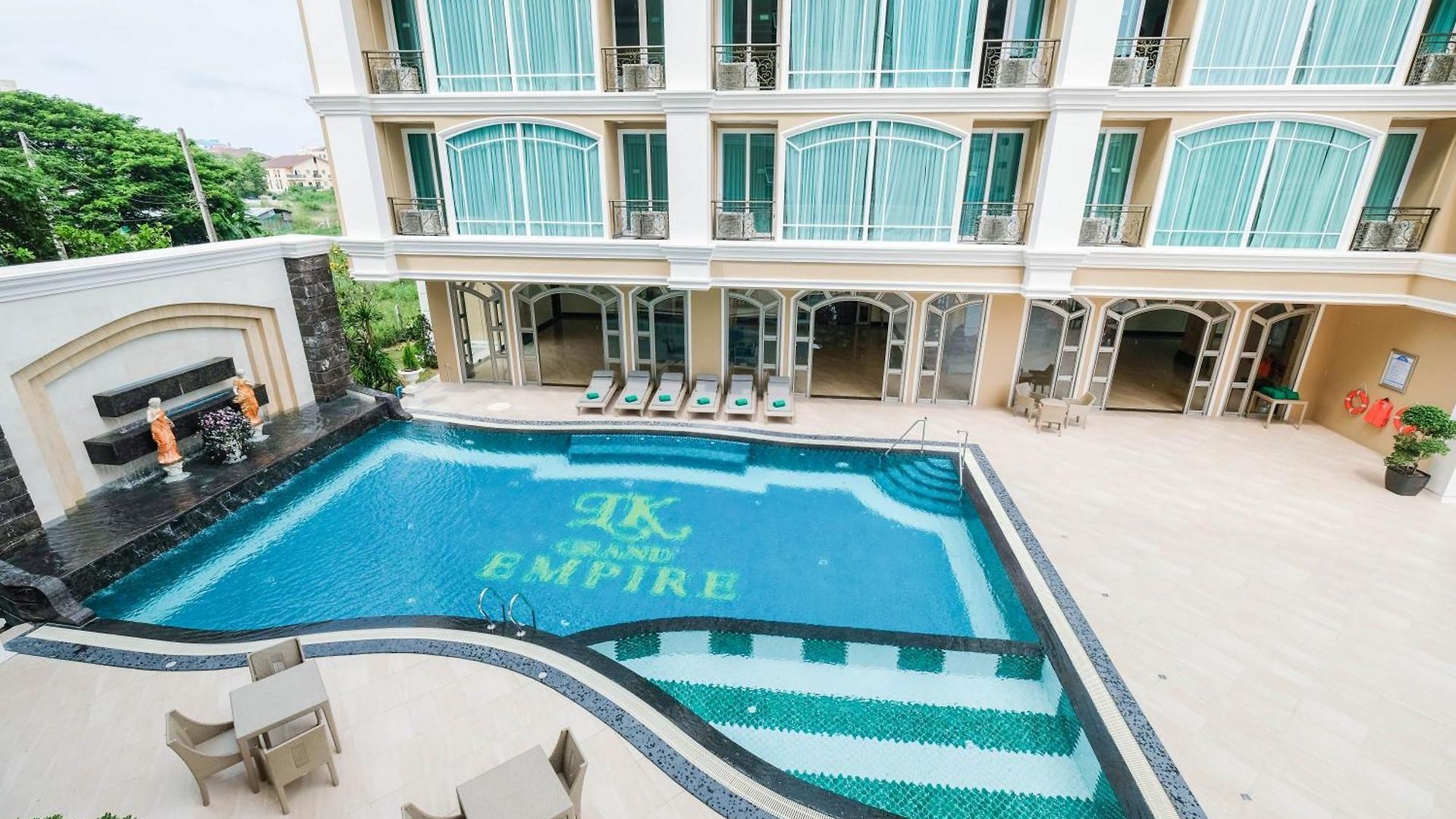 Lk Grand Empire 5* Pattaya