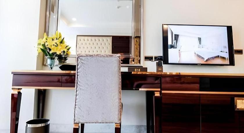 Lk Grand Empire โรงแรม