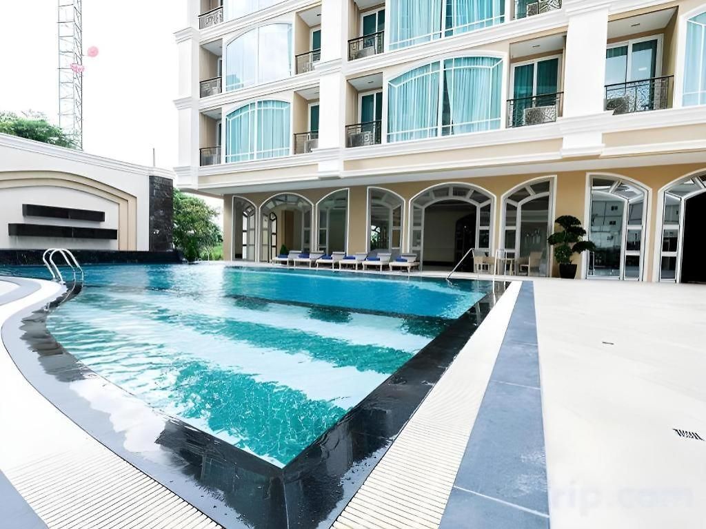 โรงแรม Lk Grand Empire