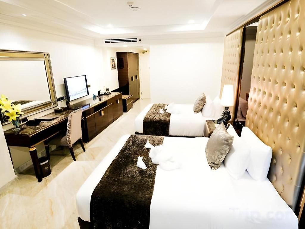Lk Grand Empire โรงแรม 5*