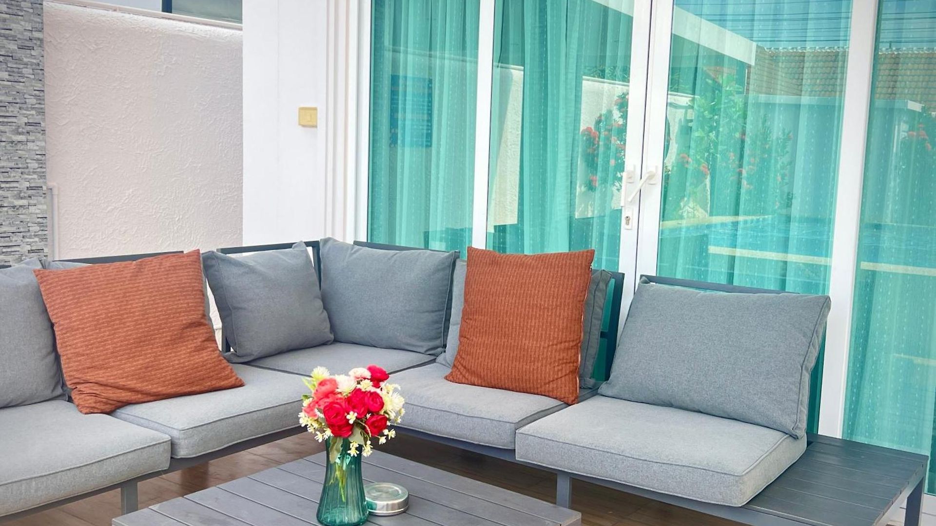 วิลล่า Luxury Villa, 5br 6ba, Private Pool With Jacuzzi Cityhouse54 Pattaya