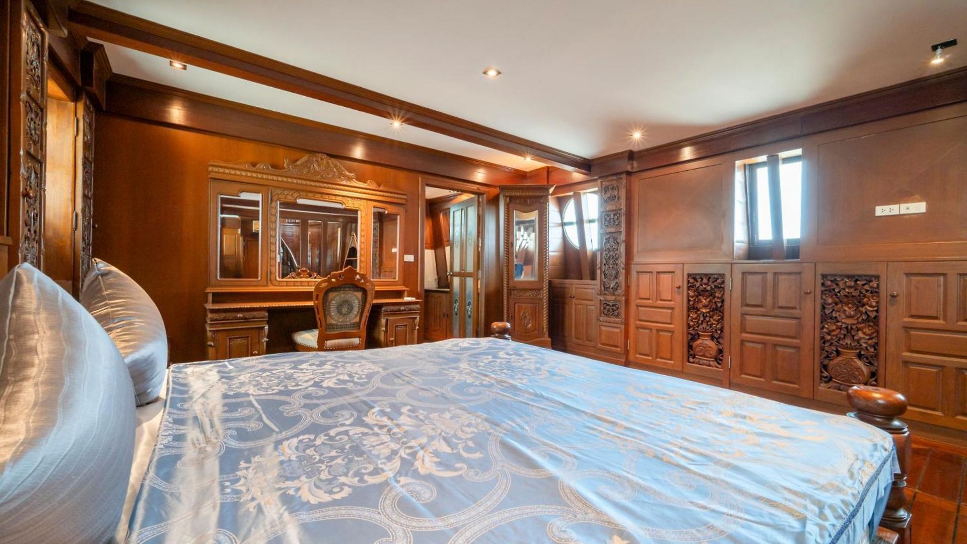 วิลล่า Nautica - 4 Bedroom Luxury Pool With Unique Yacht-house