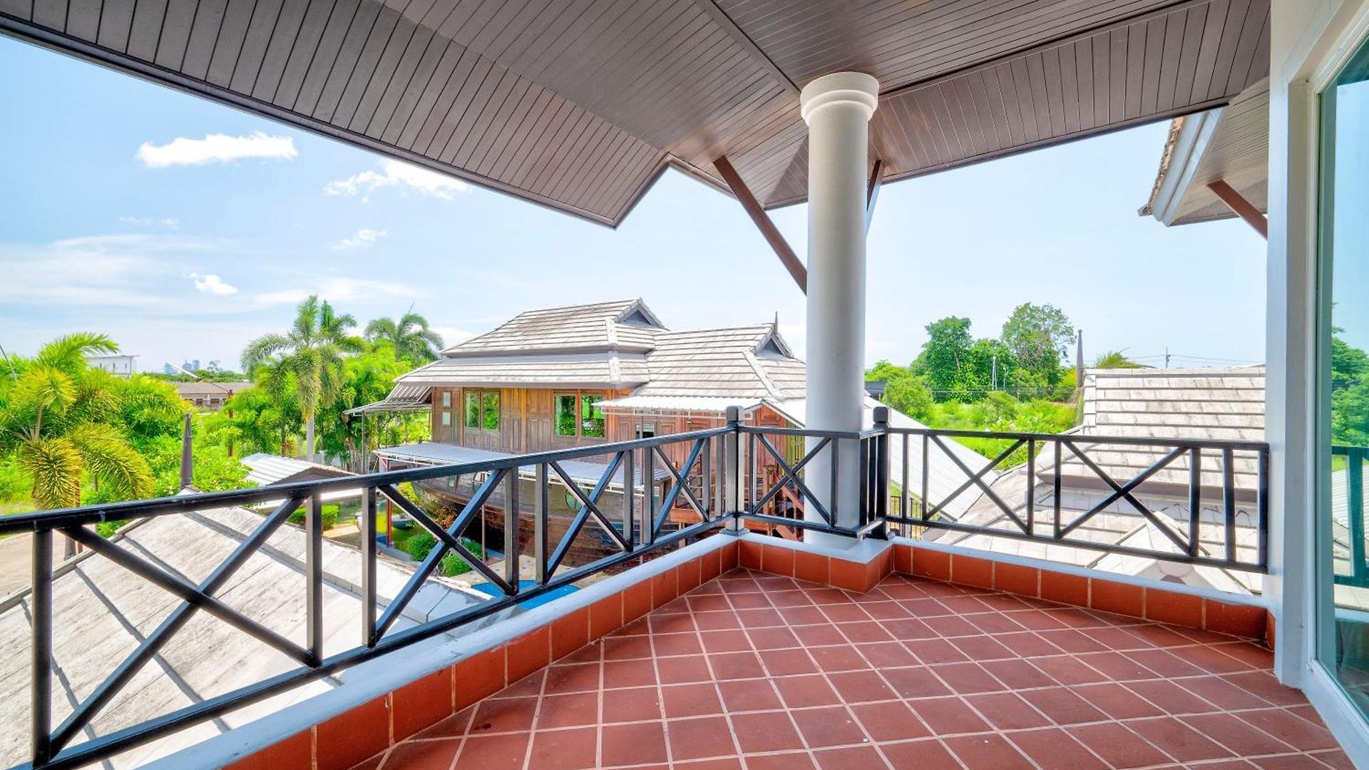 Nautica - 4 Bedroom Luxury Pool With Unique Yacht-house Pattaya