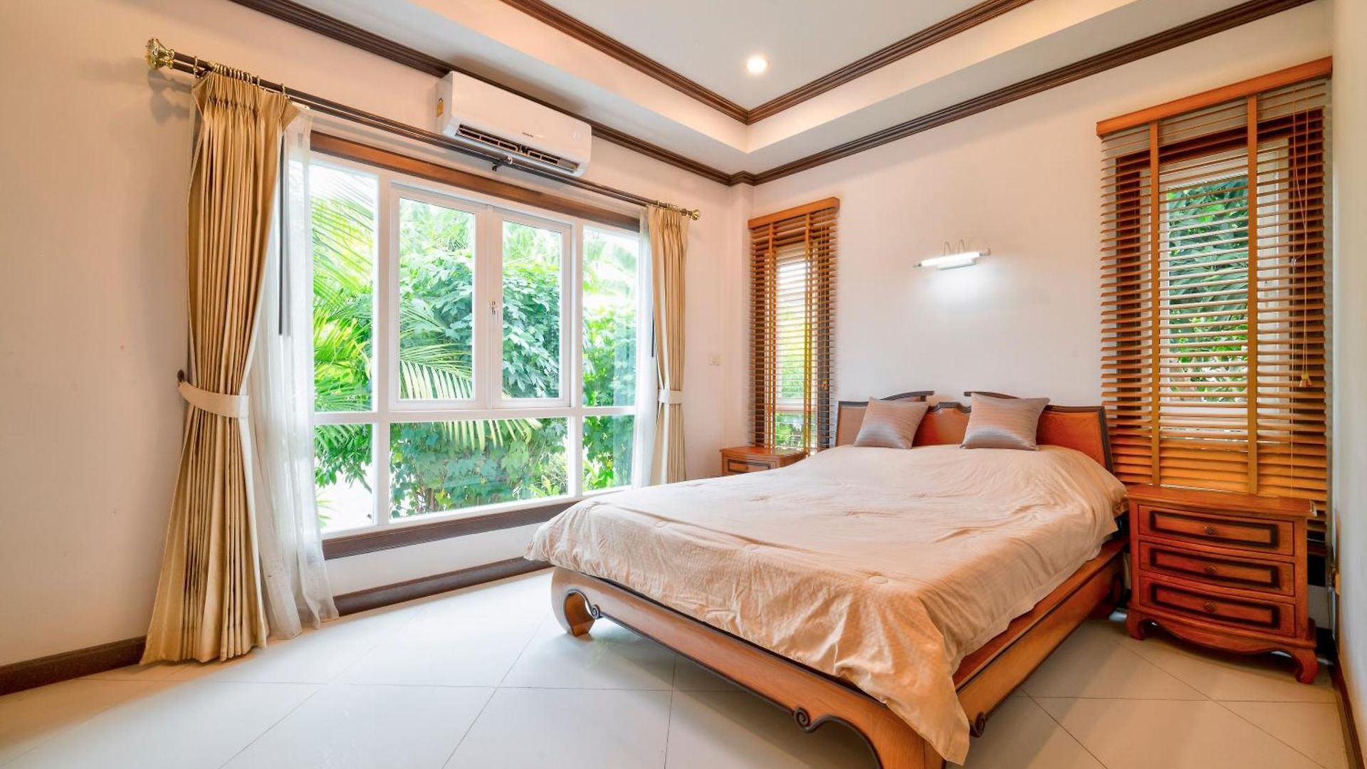 Nautica - 4 Bedroom Luxury Pool With Unique Yacht-house วิลล่า Pattaya