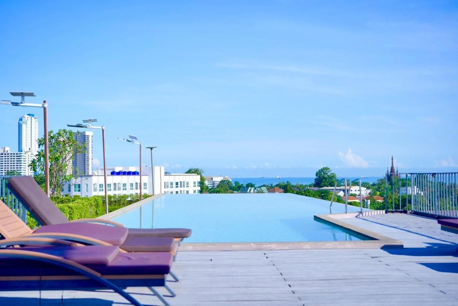 โรงแรม D Eco Wellness Center 5*