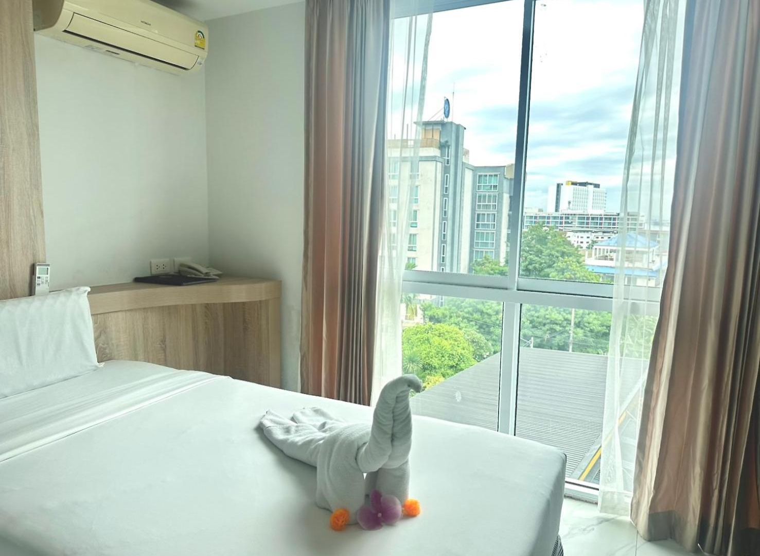 โรงแรม D Eco Wellness Center
