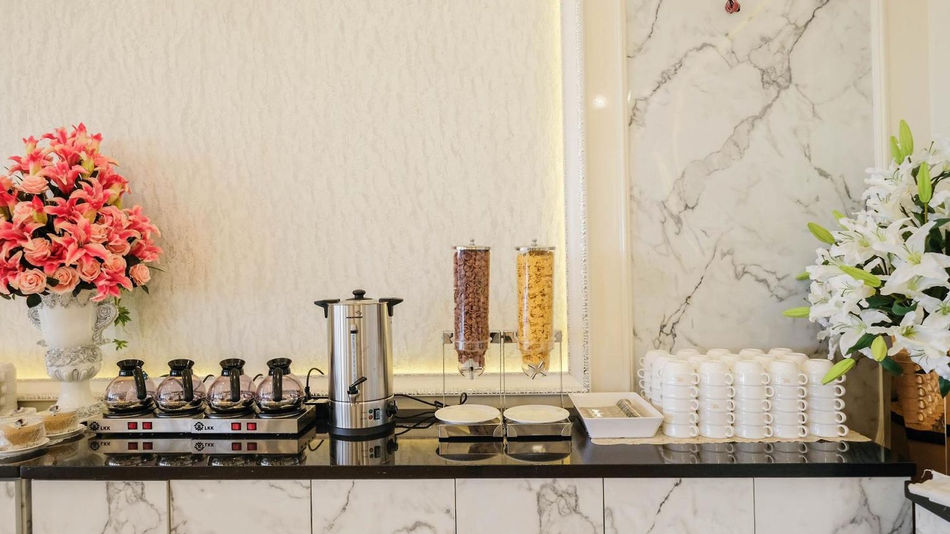 โรงแรม Lk Grand Empire 5*
