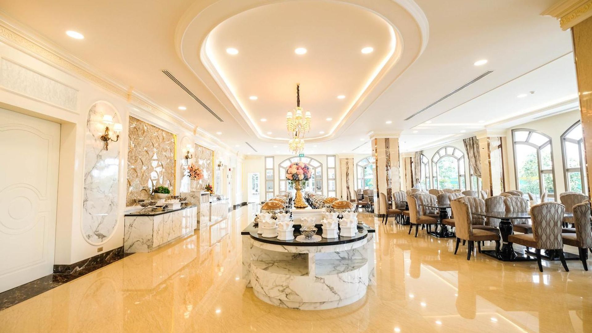 Lk Grand Empire โรงแรม