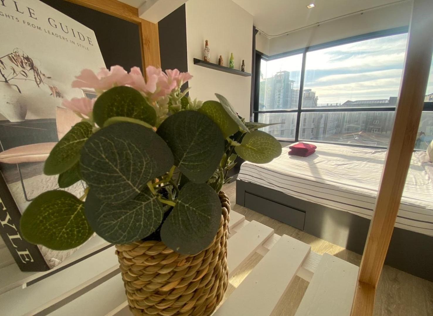 อพาร์ทเม้น 2 Bed Spacious Location In