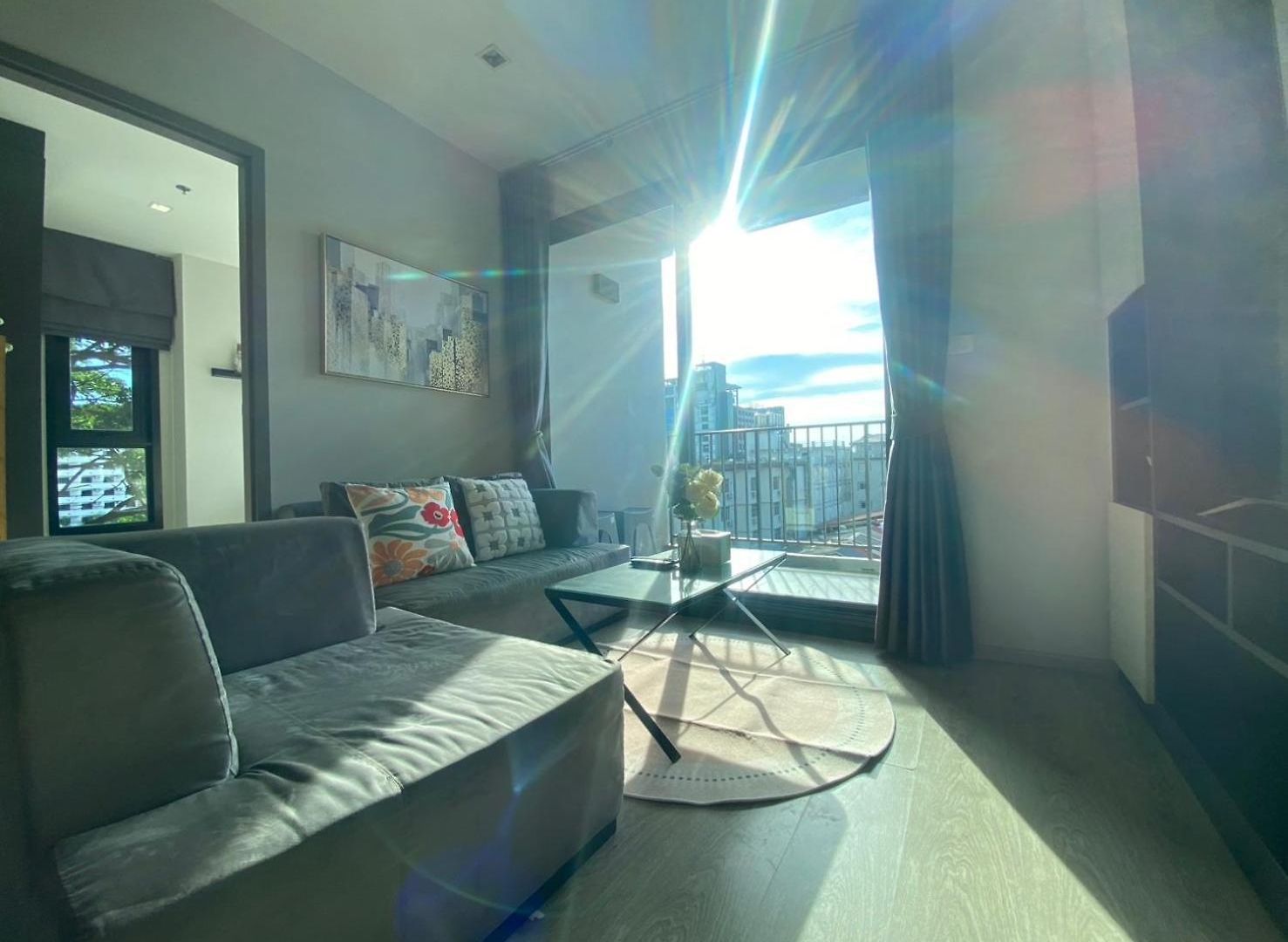 อพาร์ทเม้น 2 Bed Spacious Location In