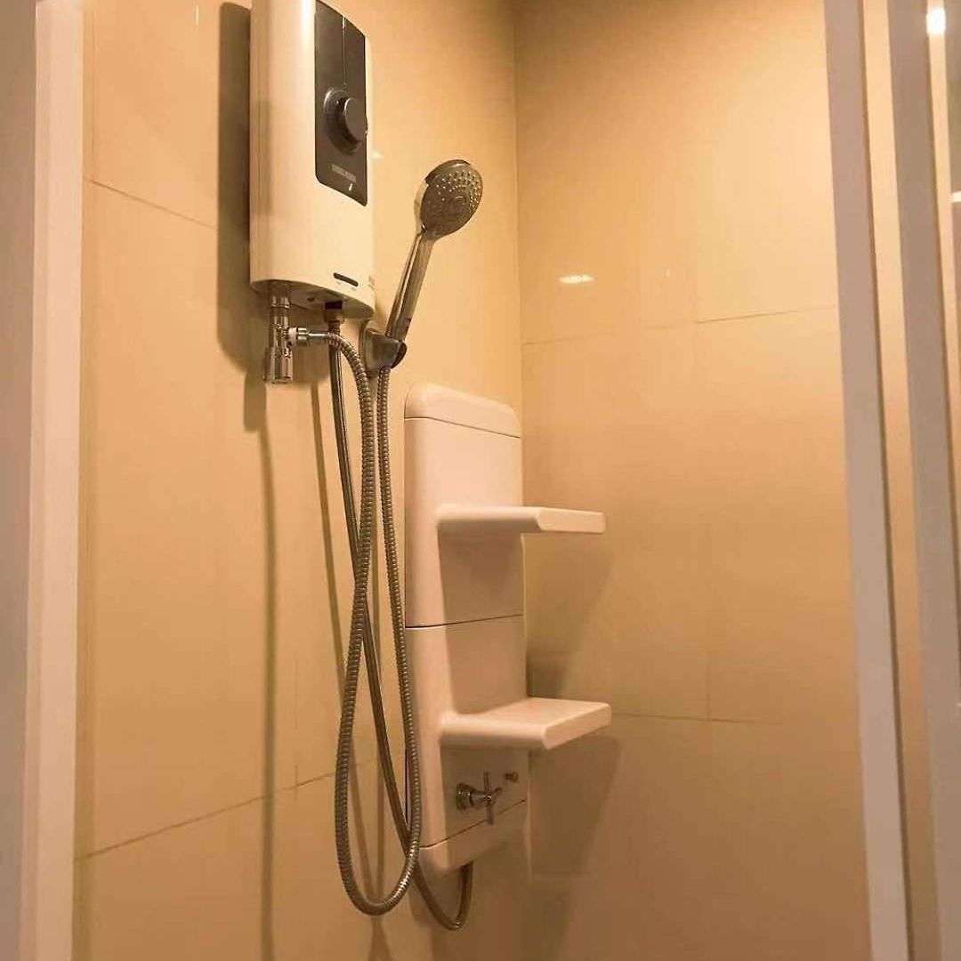 Apartment 芭提雅市中心the Base 高端公寓酒店 *