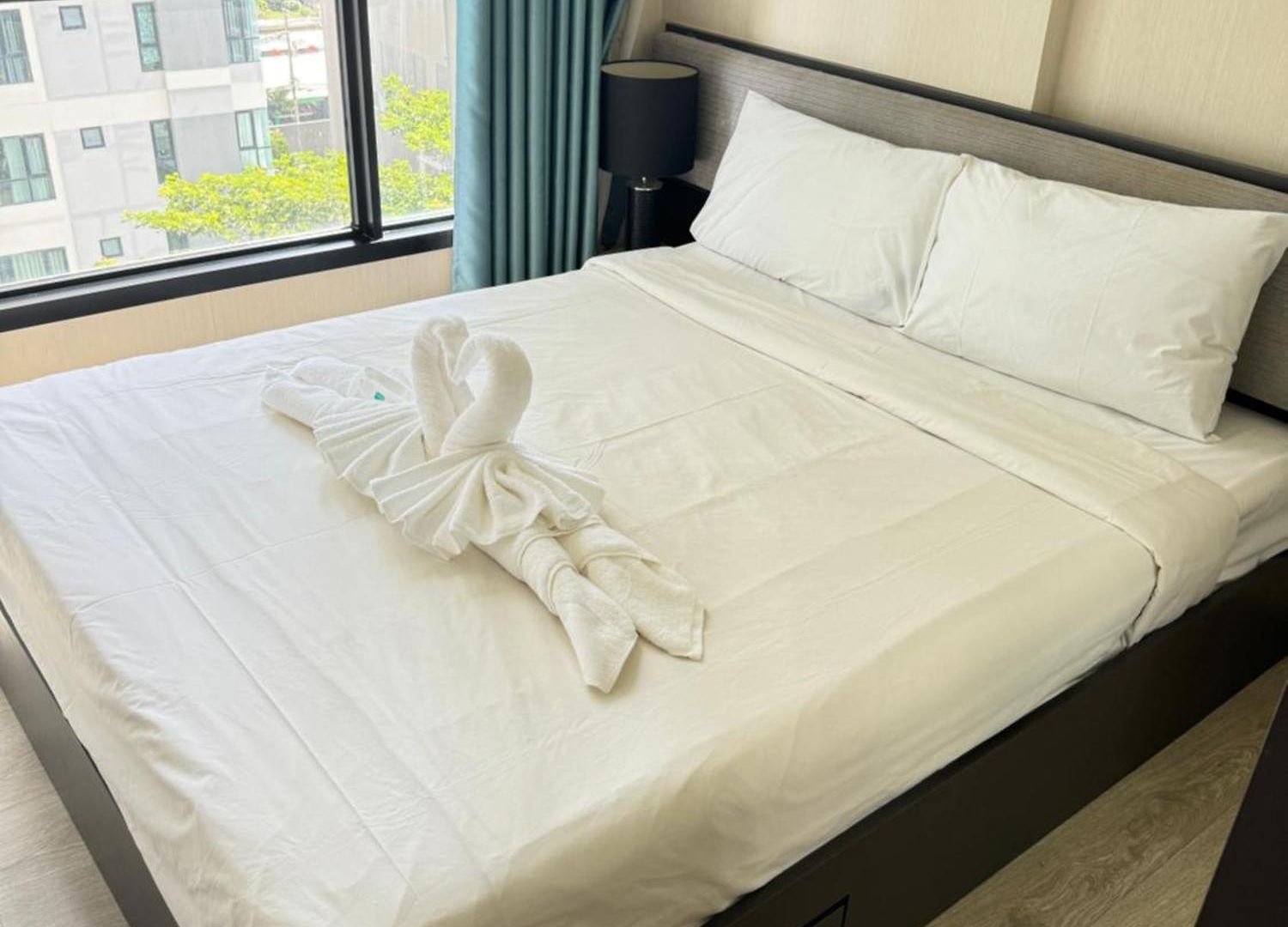 芭提雅市中心the Base 高端公寓酒店 Apartment *