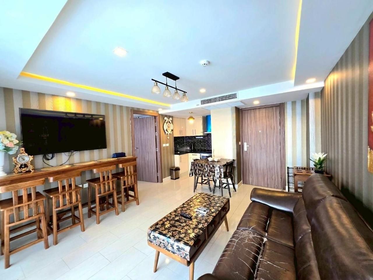 Grand Avenue Middle Town อพาร์ทเม้น *